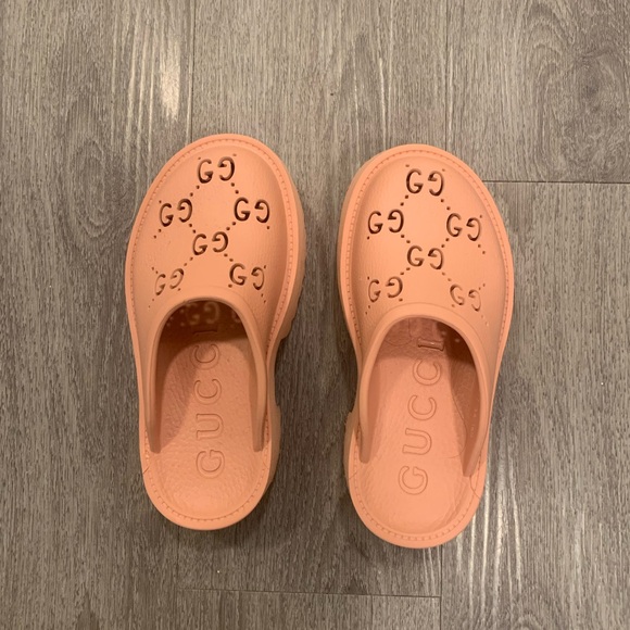 Gucci Women's Platform Sandal with Perforated G